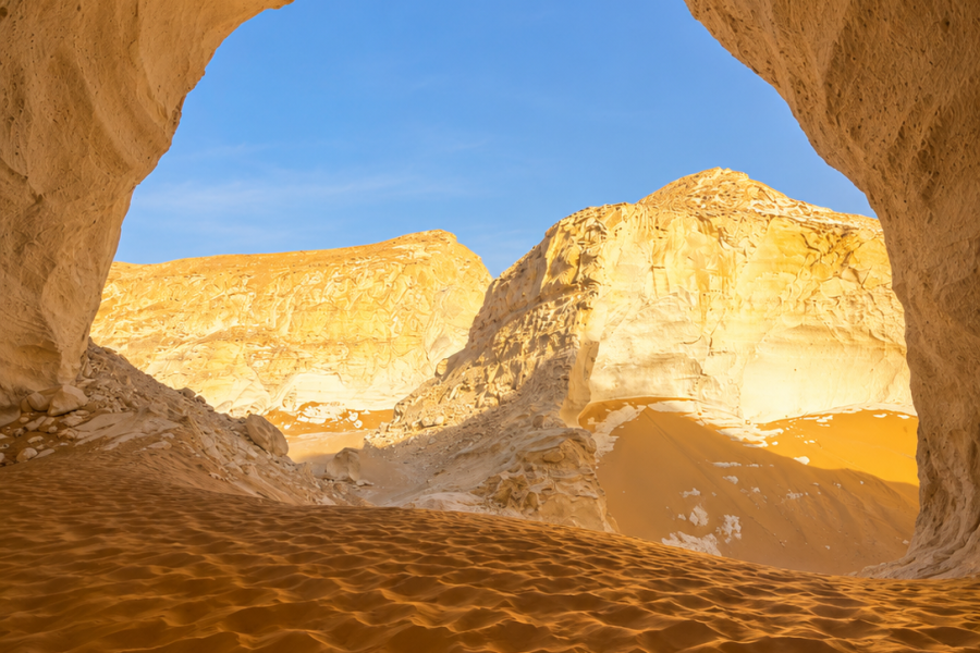 3 Nights 4 Days Cairo White Desert Tour