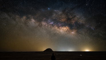 Milky Way over desert solitude